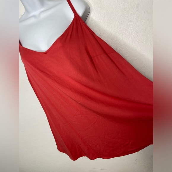 Torrid Ava Cranberry Cami Tank Top NWT - Picture 3 of 6